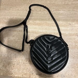 Saint Laurent Vinyle Round Camera Bag - Matelasse Chevron Leather- Black